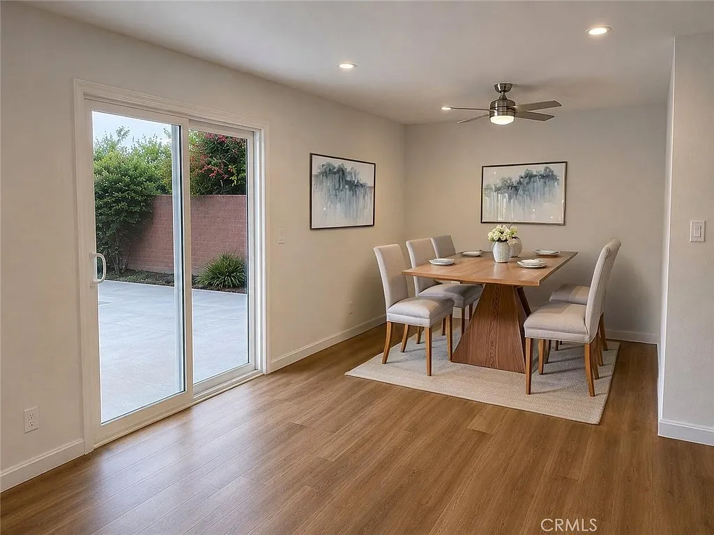 3 bed, 1313 sqft, $4,850 — Photo 3