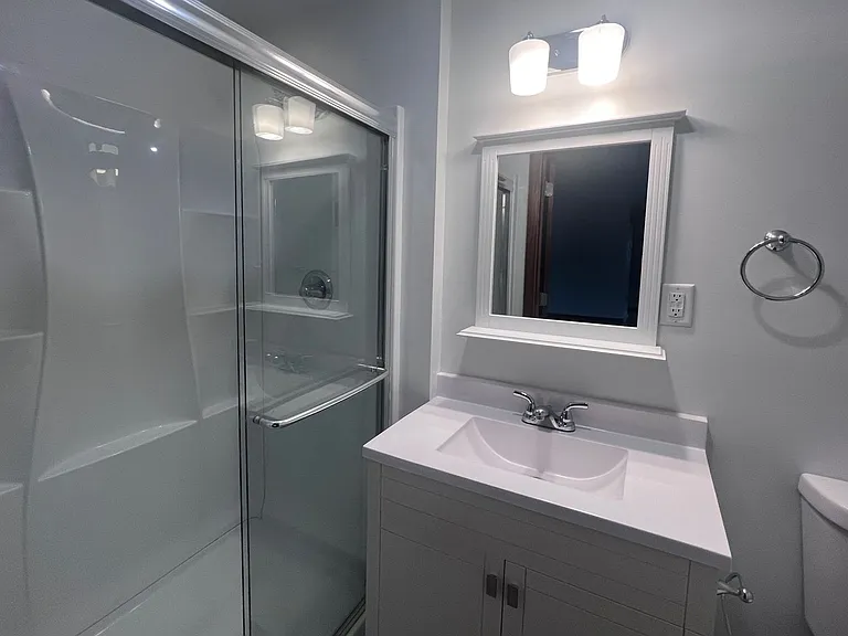 2634 N Salisbury St — Photo 5