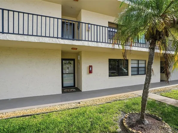 12300 Vonn Rd APT 7104, Largo, FL 33774