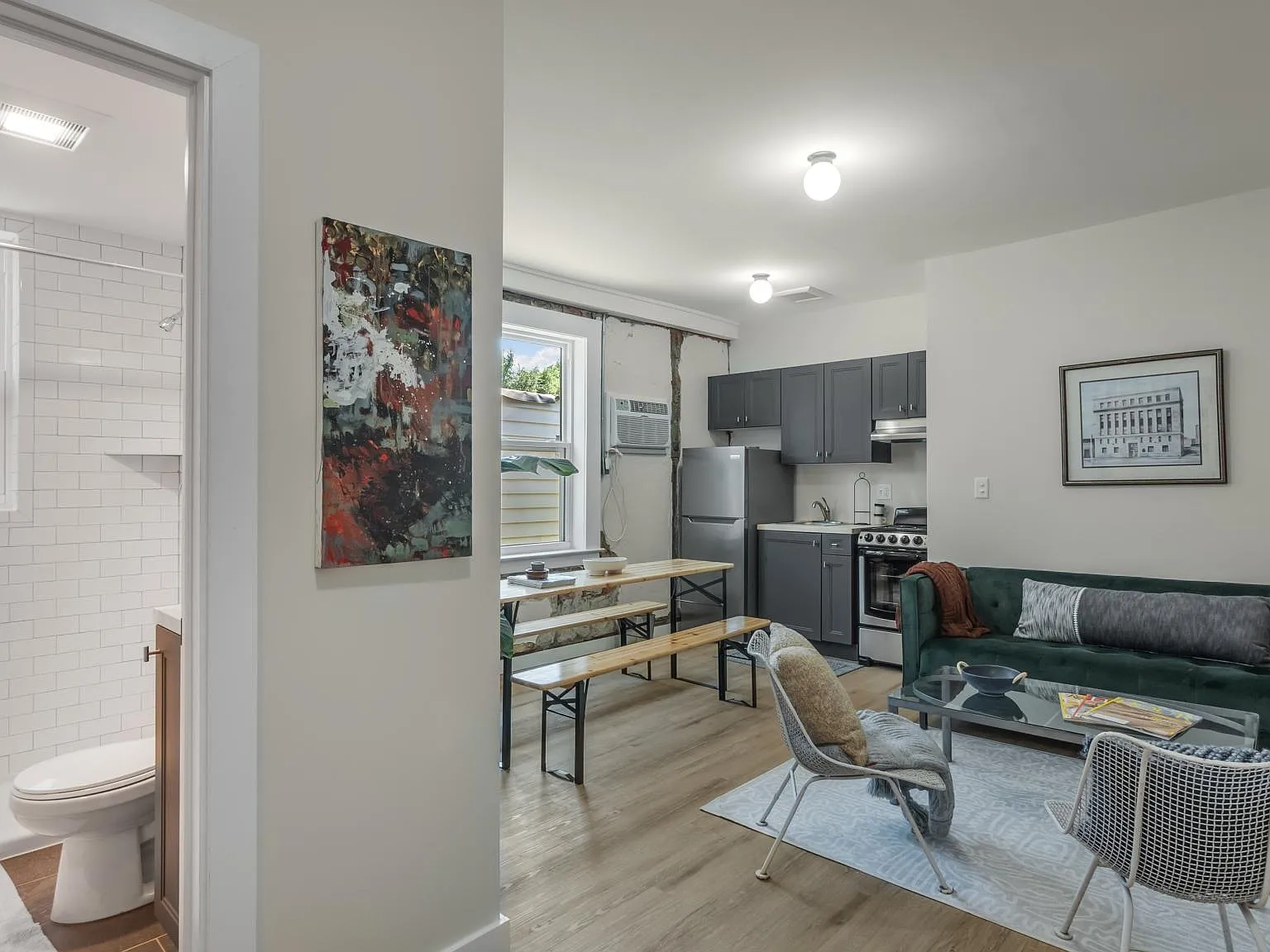 1 bed, $895 — Photo 2