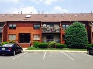 142-D Beverly Hill Ter, Woodbridge, NJ 07095