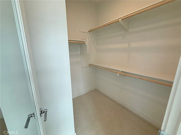 693 S Lyon St — Photo 16