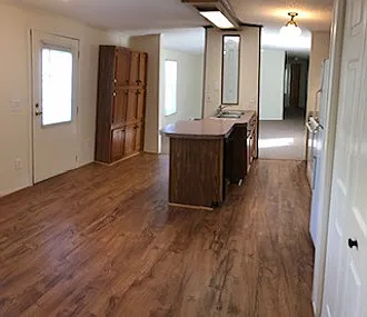 3 bed, 1100 sqft, $1,400 — Photo 3