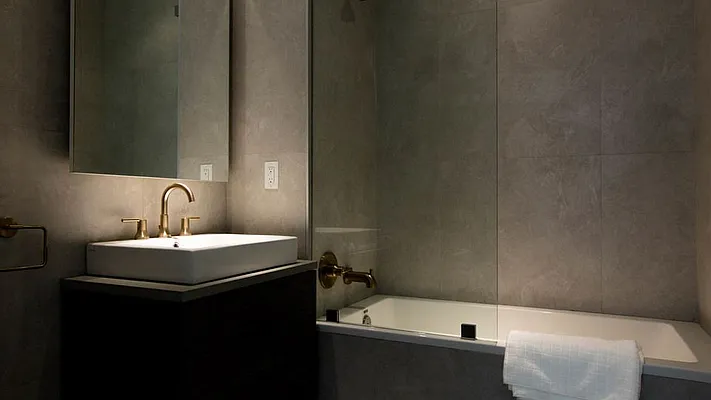 Rented by Nooklyn NYC LLC | media 96