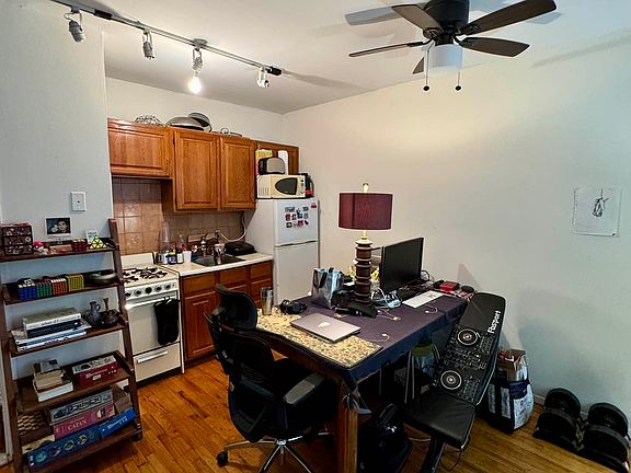 4th image of 119 Avenue A APT 3R