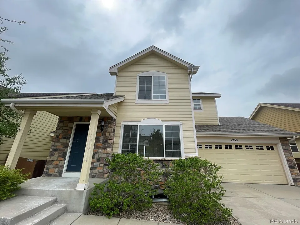 2238 Dogwood Dr