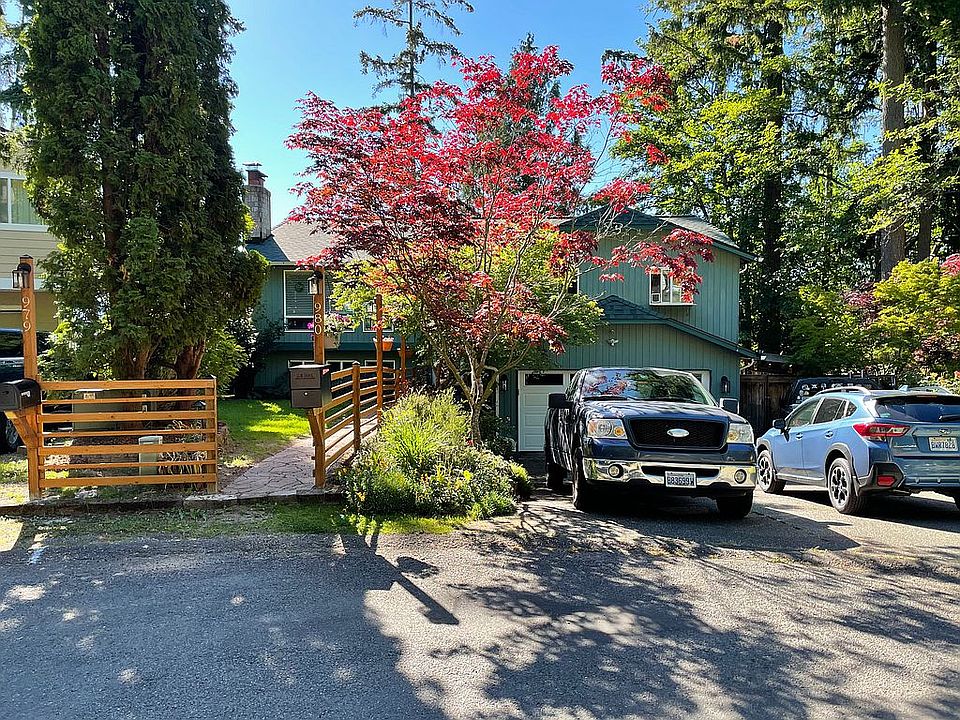 1st image of 980 NE Melia Ln