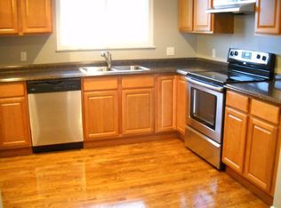 1547 Sandalwood Pl, Columbus, OH 43229