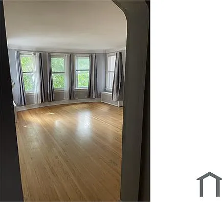 8227 S Maryland Ave #3N — Photo 2