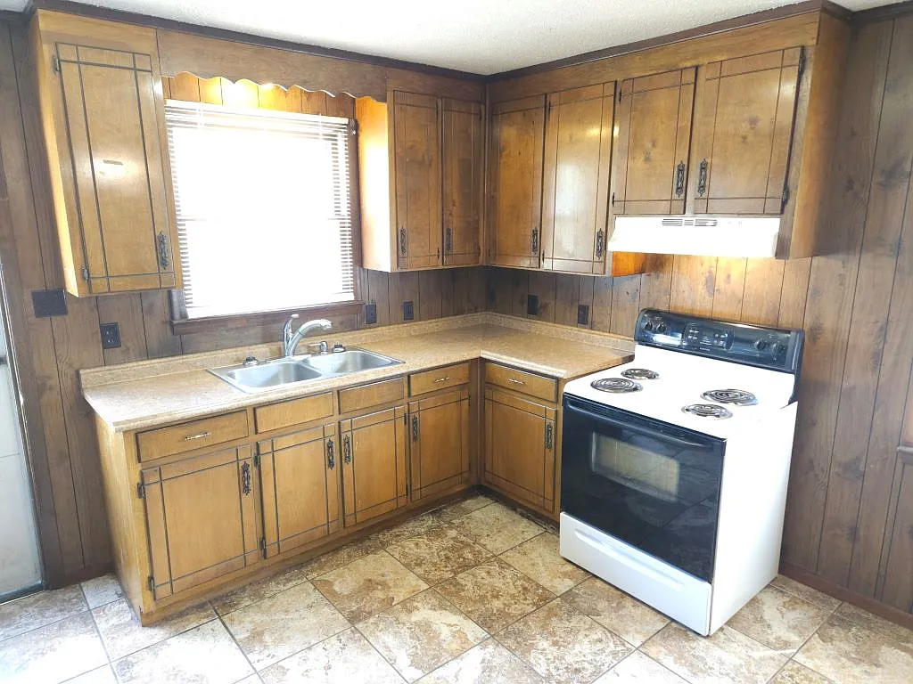 2 bed, 940 sqft, $1,100 — Photo 3
