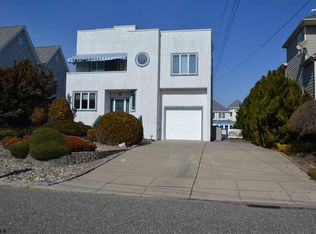 17 Sunset Blvd, Longport, NJ 08403
