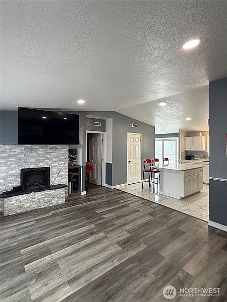 5th image of 602 29th Street SE #68