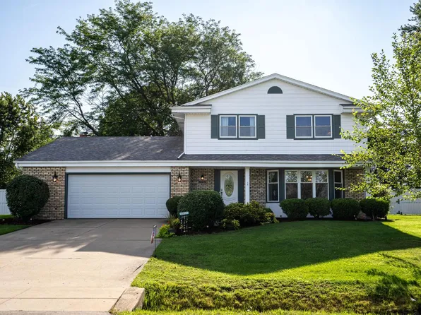 7737 105th AVENUE, Pleasant Prairie, WI 53158