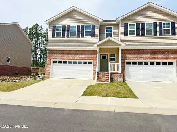 852 Ducks Lndg, Aberdeen, NC 28315