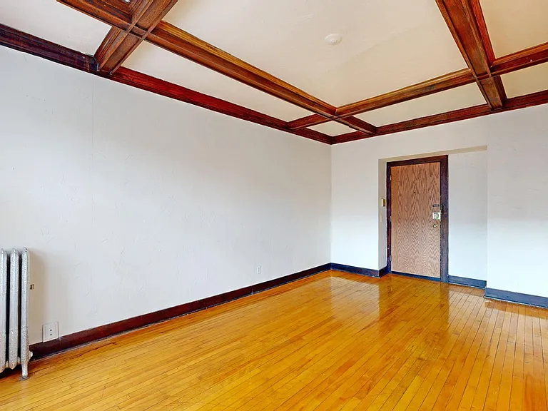 1917 Emerson Ave S #303 — Photo 5