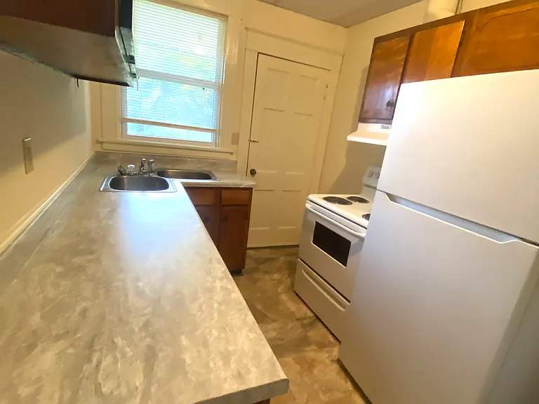103 Jefferson St #1 — Photo 10