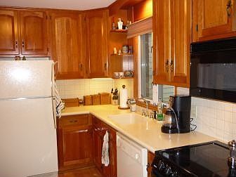 5th image of 2610 Whitman Dr