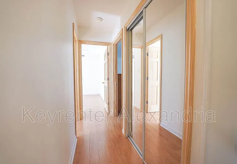 7123 Red Horse Tavern Ln — Photo 29