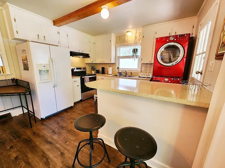 4120 Westcliff Dr — Photo 4