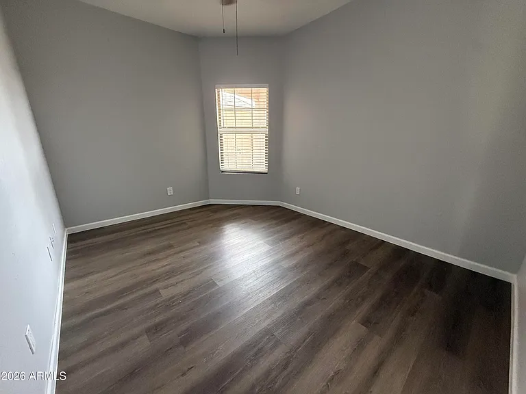 10823 N 70th Ave — Photo 6