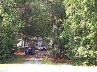 256 S Point Peter Rd, Lexington, GA 30648