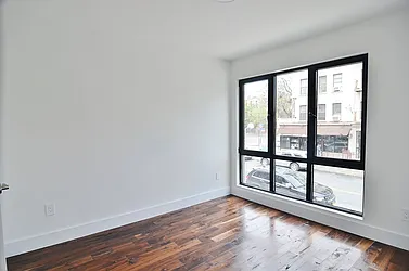 Rented by Park Property Advisors