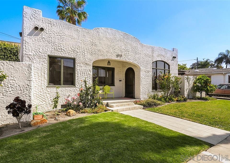 1st image of 2878 Collier Ave