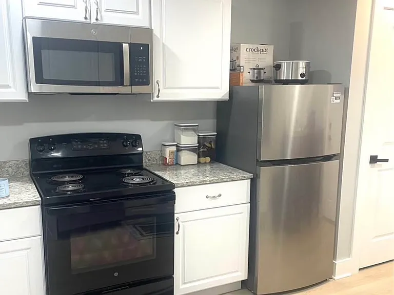 3926 R St SE — Photo 6
