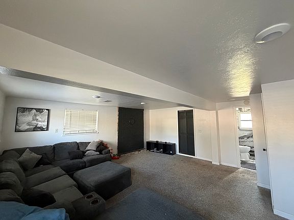 4th image of 928 Westmoor Dr