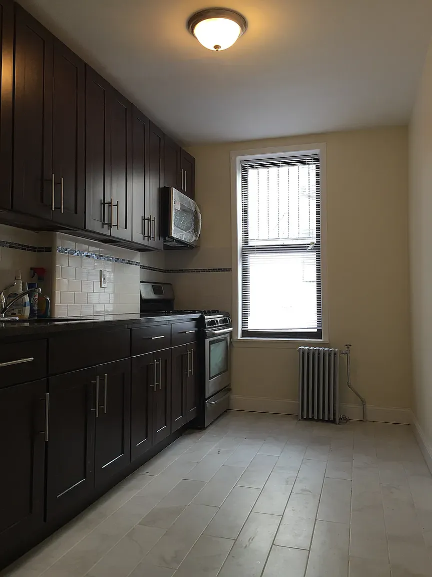 803 Cypress Avenue — Photo 1