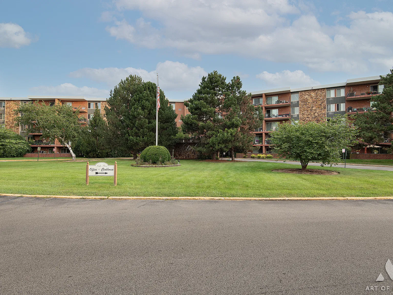 2 bed, 1200 sqft, $1,800 — Photo 4