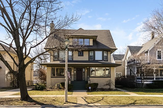 1st image of 615 Woodbine Ave