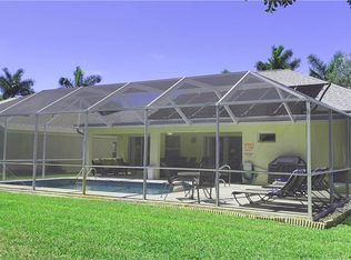 1487 Vintage Ln, Naples, FL 34104