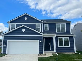 9212 Dogwood Ct, Dexter, MI