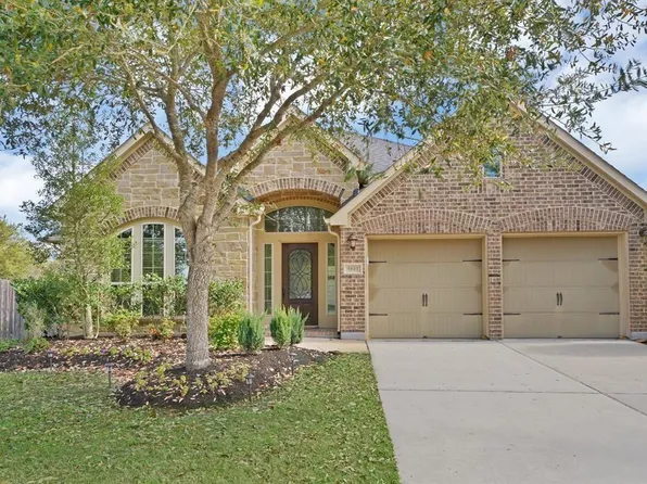 5903 Falling Briar Ln, Sugar Land, TX 77479