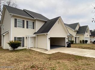 305 Cypress Dr, Gray, GA 31032