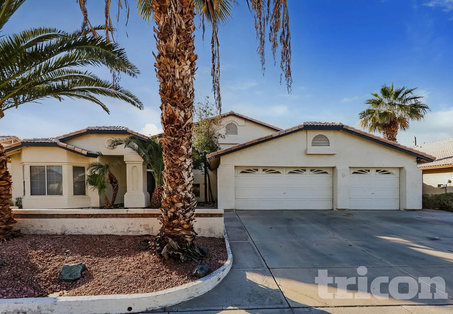 7565 W Corrine Drive Peoria AZ — Photo 1