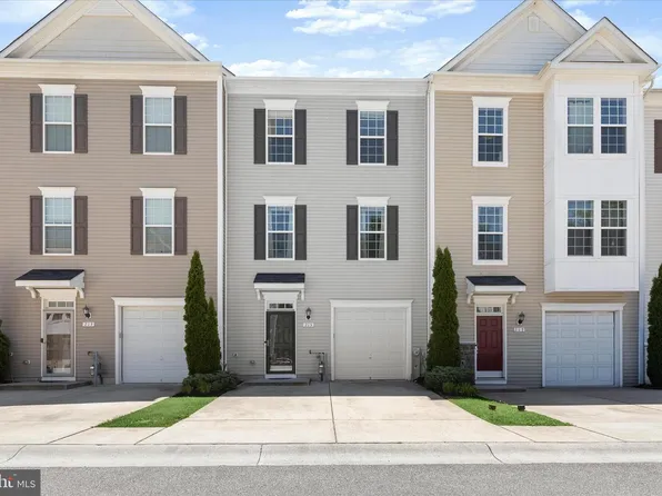 215 Gunther Pl, Glen Burnie, MD 21060