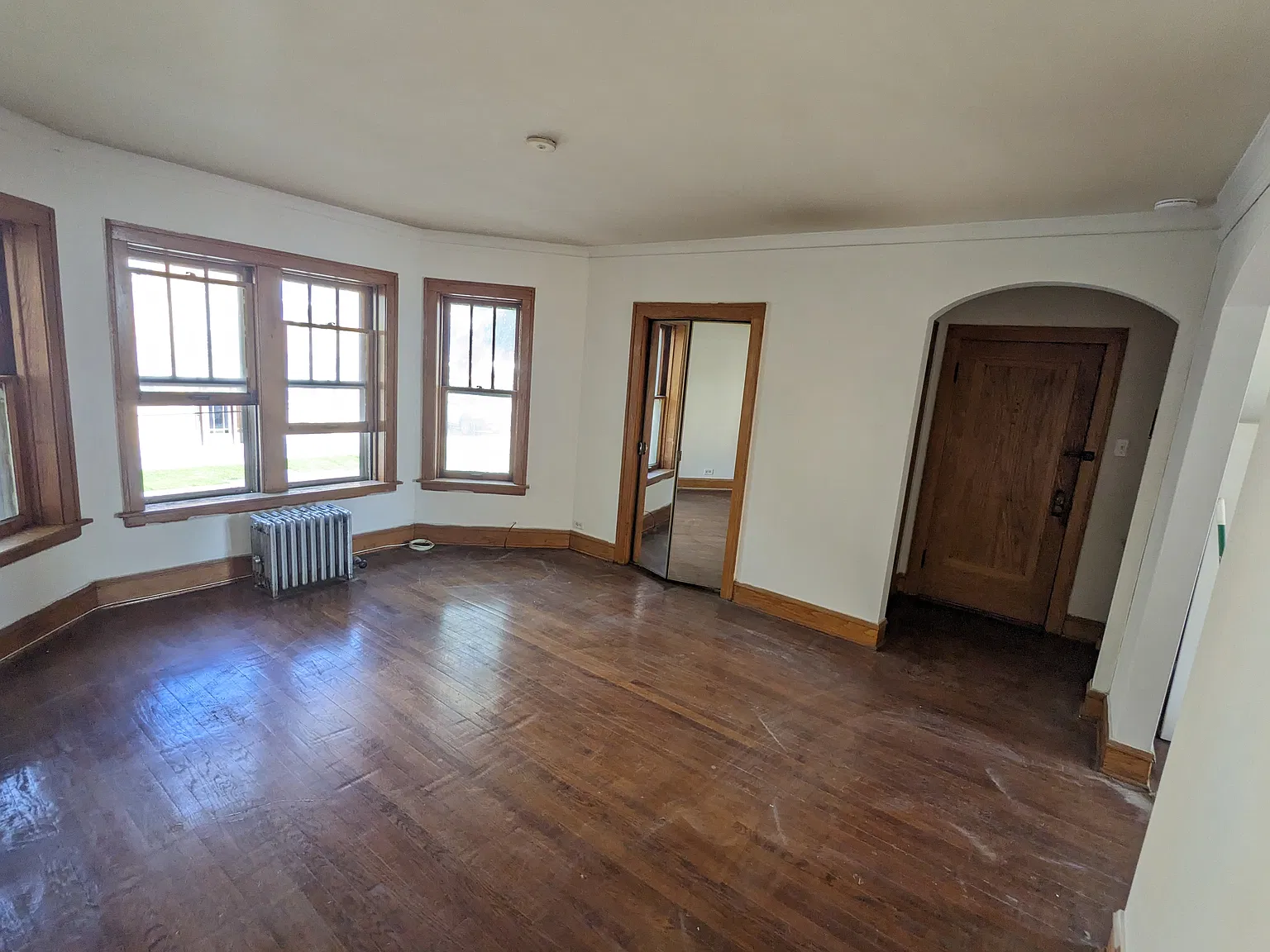 1 bed, 700 sqft, $1,250 — Photo 1