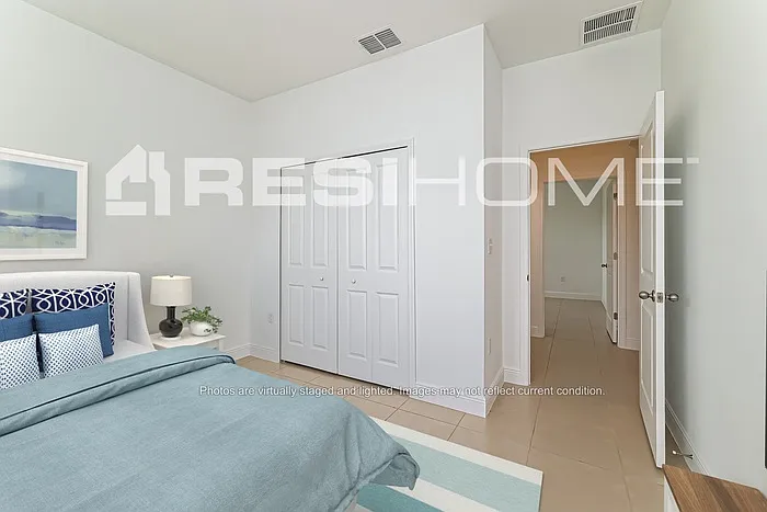 656 Hudson Valley Dr — Photo 8