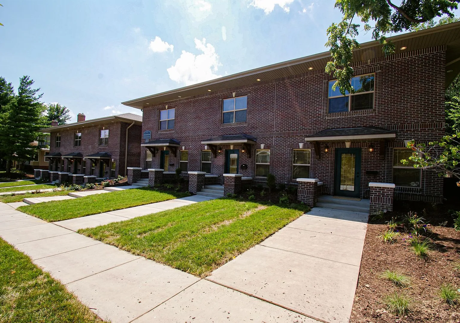 The Flats on 41 — Photo 1