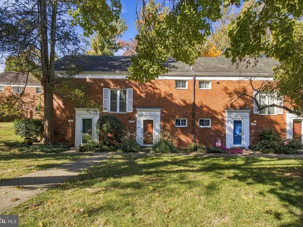 3714 Valley Dr, Alexandria, VA 22302