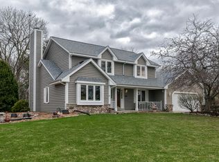 7396 W Pineberry Rdg, Franklin, WI 53132