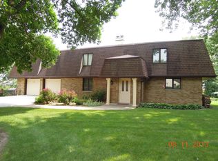 1004 Killdeer Ct, Geneseo, IL 61254