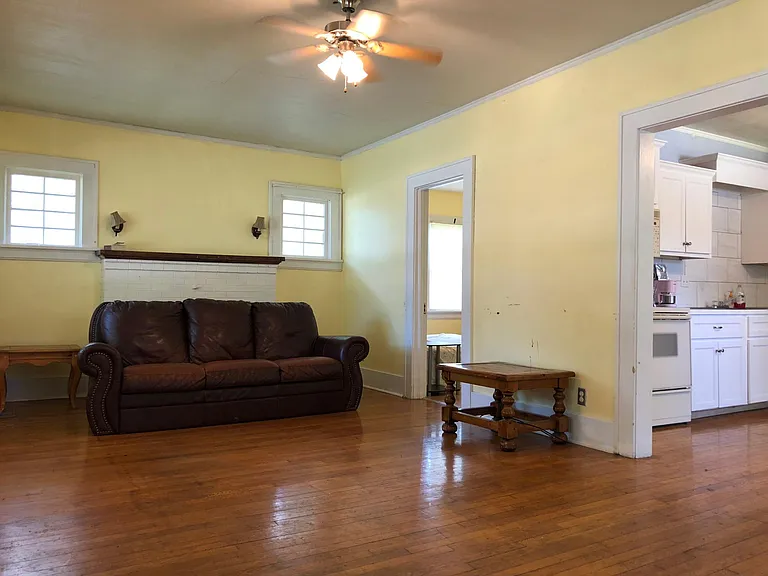 659 S Kimbrough Ave — Photo 3