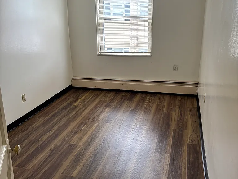 100 E Bennett St #2 — Photo 15