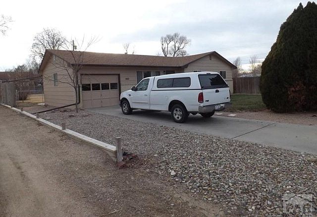 1st image of 1410 Locust Ave