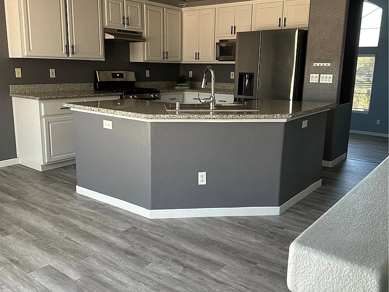 1511 Balsam Mist Ave — Photo 17