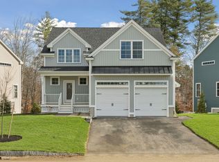 21 Copps Dr, Alton, NH 03809