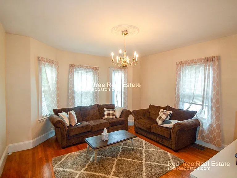 201 Hillside St #1A — Photo 3